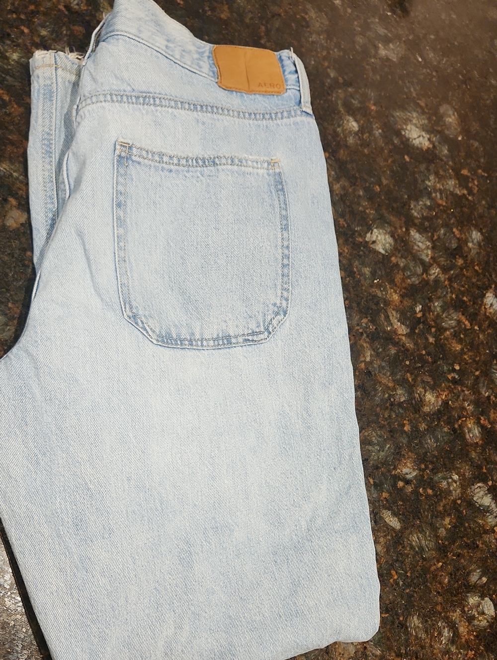 Aeropostale Women's High-Rise Baggy Light Blue Wash Jeans